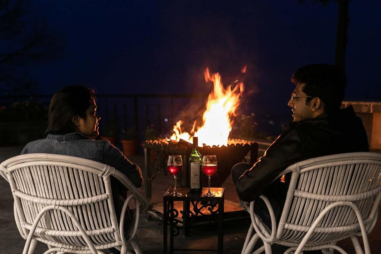 Stayvista At Springfield With Bonfire กัสซอลี ภายนอก รูปภาพ